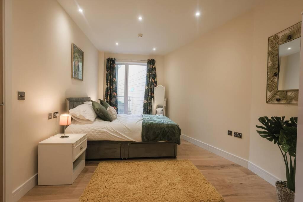 Ocean - 2 Bed Flat Sleeps 6 With Gym Access Apartment Southampton Exterior photo